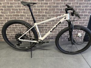 MMR FIETS MTB RAKISH 70 stockfiets